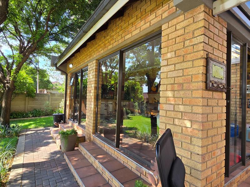 3 Bedroom Property for Sale in Vaalpark Free State